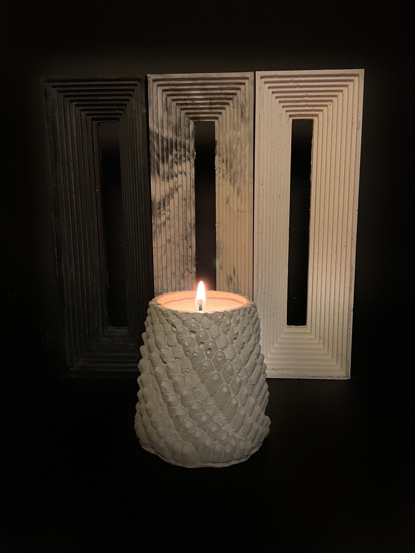 Dragon skin concrete vessel | Dragon scale pen holder | Dragon texture candle vessel | Dragon scale plant pot | Halloween decoration