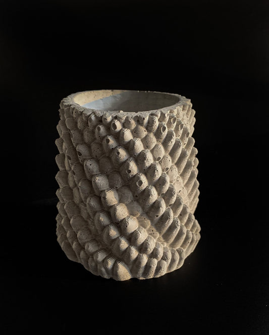 Dragon skin concrete vessel | Dragon scale pen holder | Dragon texture candle vessel | Dragon scale plant pot | Halloween decoration